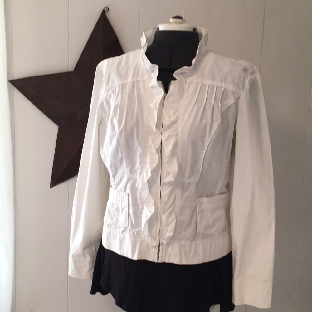 💐Dress Barn Ruffled Jacket💐